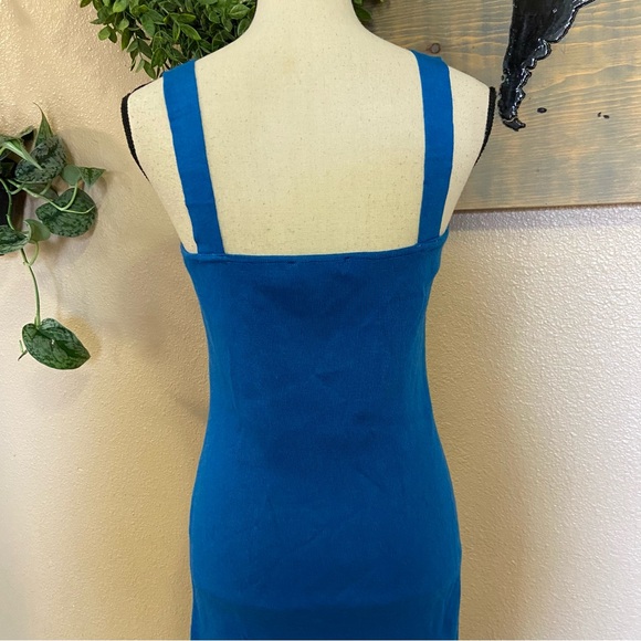 NWOT Lulus Immensely Poised Blue Sleeveless Laser Cut Sweater Midi Dress - Picture 9 of 11